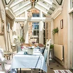 95 Sydney Place B&B