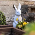 Georgian House Garden Apartment