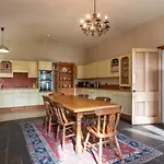 Cholwell Hall