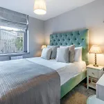 Silcox House Bath