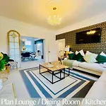 The Paragon Penthouse - Stunning Views Over Bath!