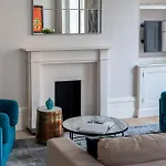 Russell House Suites