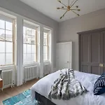 Russell House Suites