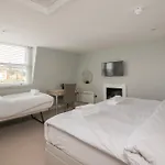 Argyle - Stunning 5 Bed Luxury Home - Pulteney Bridge, Bath