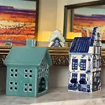 Vintner Townhouse Artisan Quarter Bath