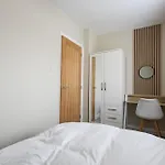 Bath Bliss Retreat - 7 Bedroom House