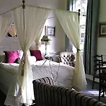 Abbey Green Apartment