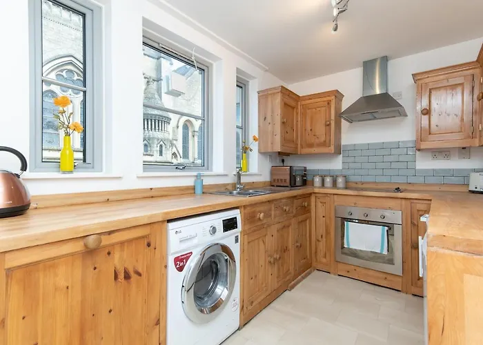 Pass The Keys Bright Modern One Bed Apartment - Bath City Centre