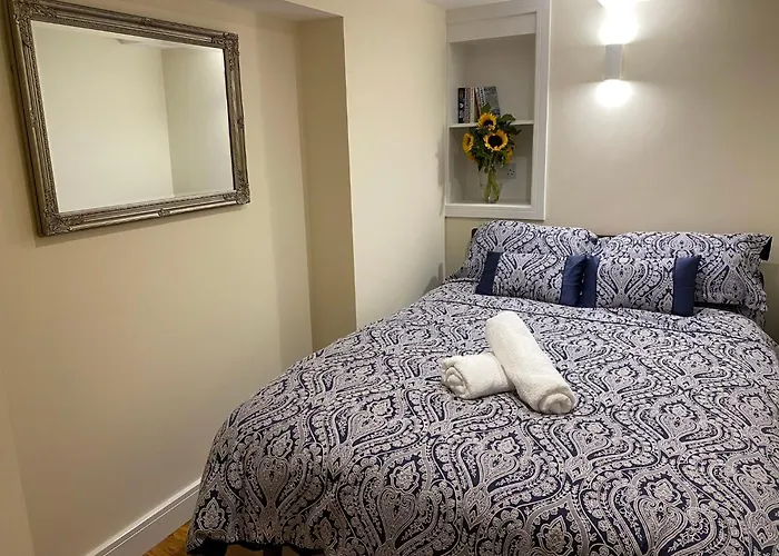 Centrally Located Bath Apartment