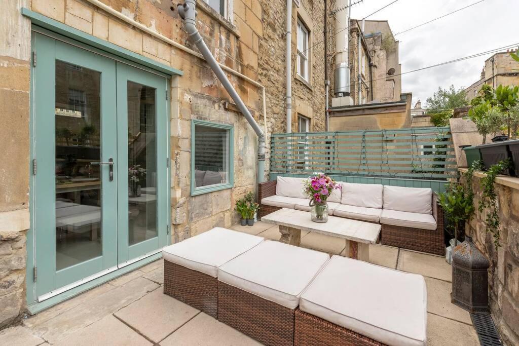 Holiday home Lovely 4 Bedroom Townhouse