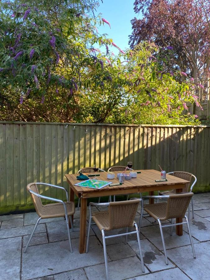 Burgess Yard 2-bedroom Cottage, * Bath