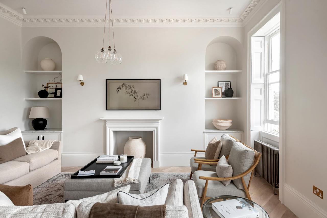 The Paragon, Apartment *