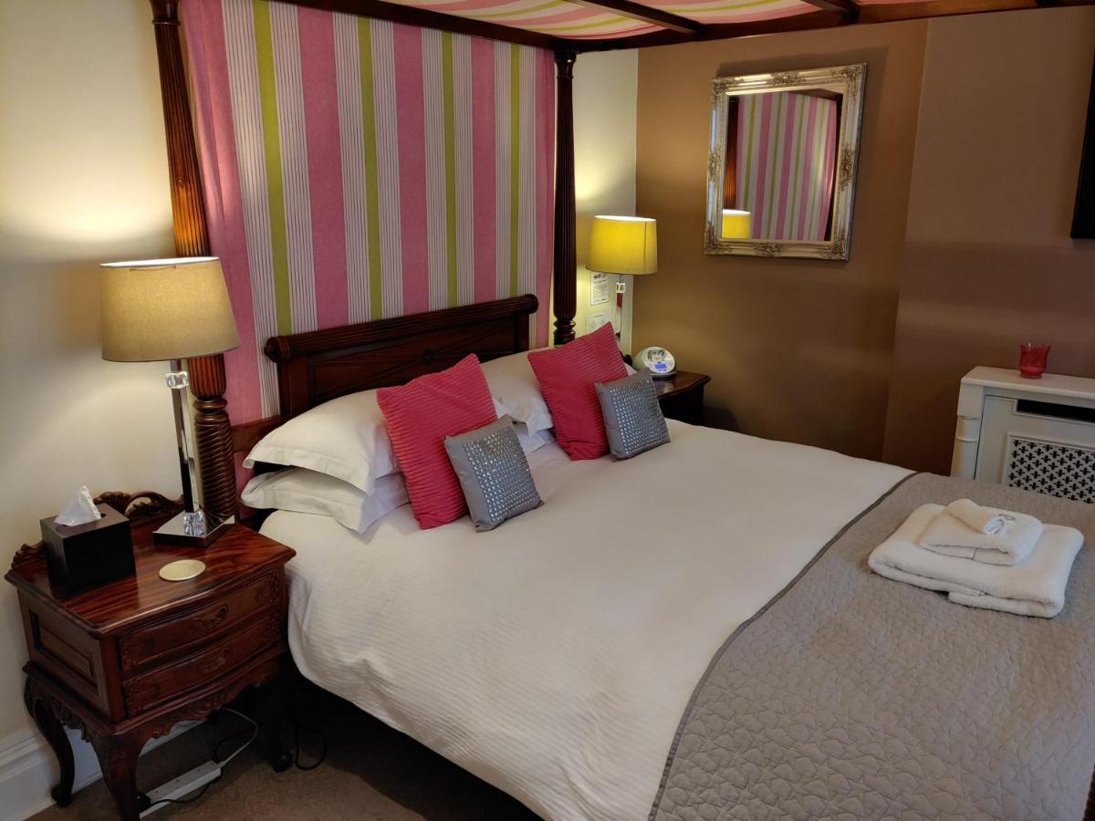 The House Boutique - In-room Breakfast - Free Parking Bath
