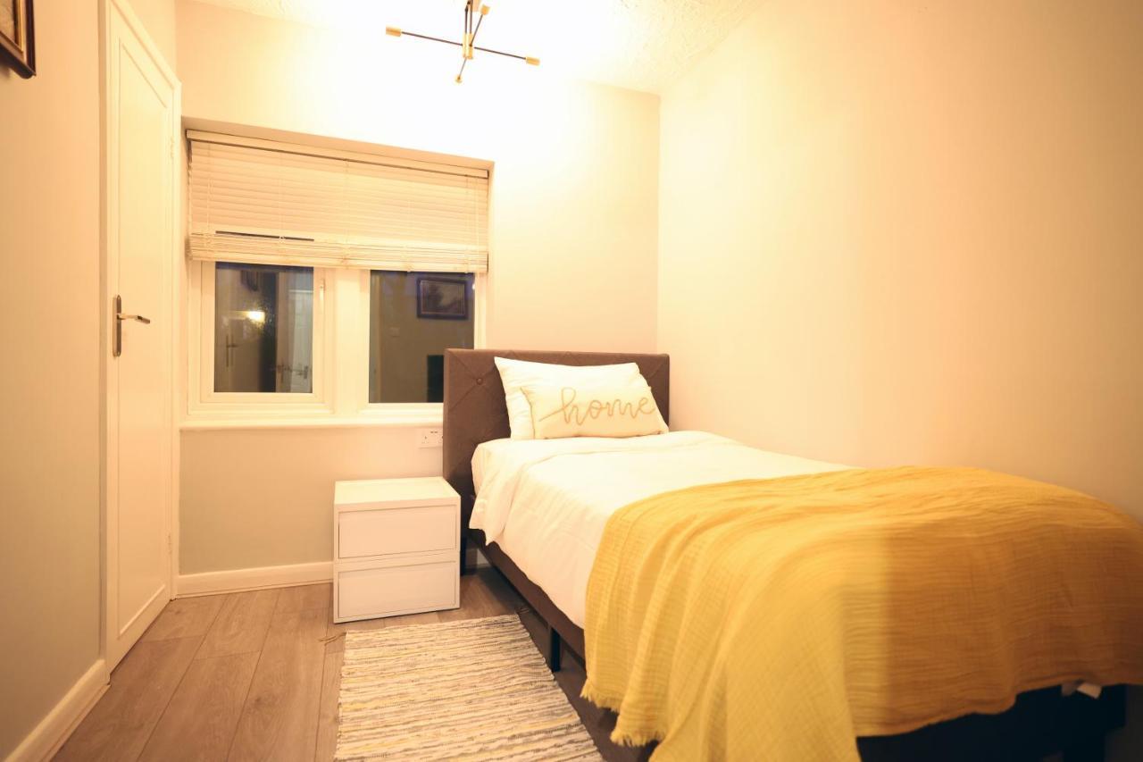 Holiday home Skyline Spacious 3 Bed House For Family Bath