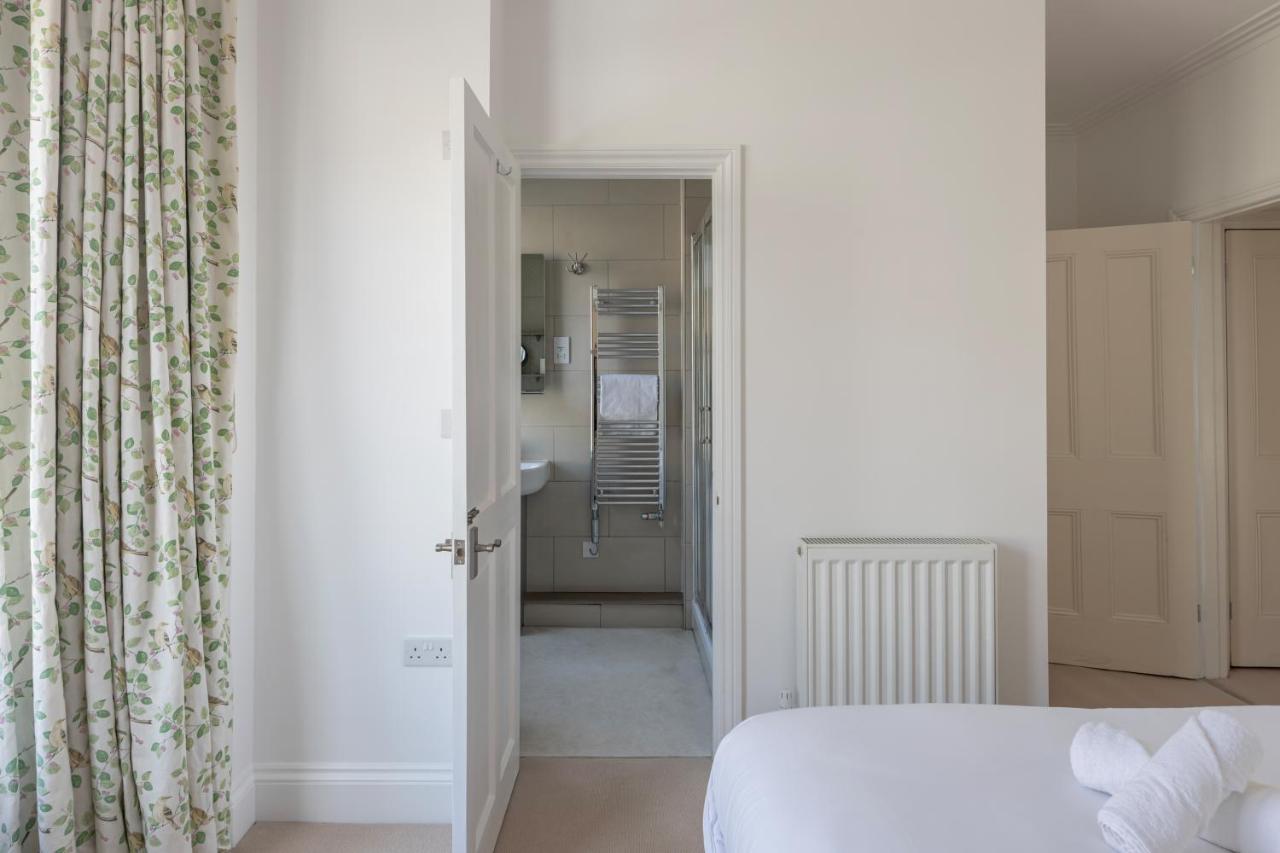 Holiday home Fabulous House - Only 10 Minutes Walk To Baths Bath