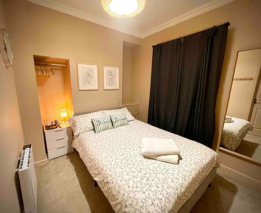 Newly Refurbished, With Permit Parking Apartment