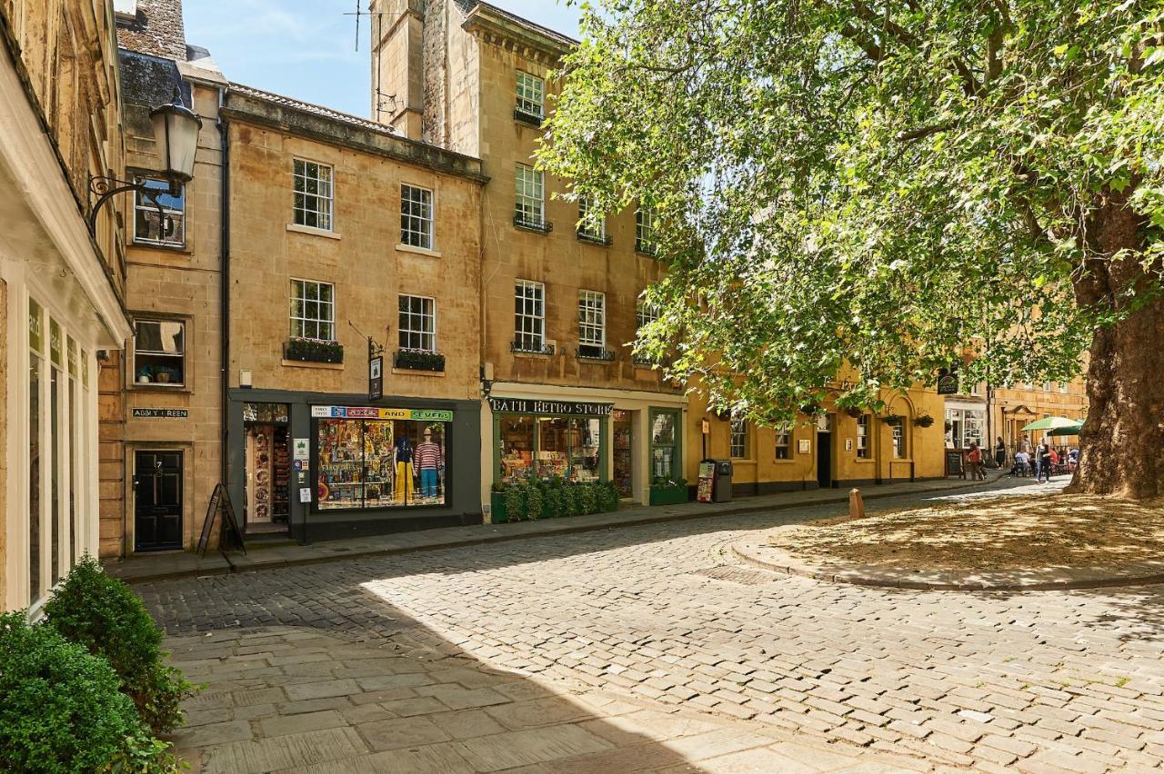 Apartment 6 Bedroom Centre Georgian Town House - Abbey & Baths-2 Min Walk *