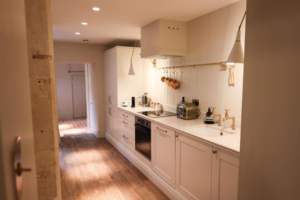 Brand New Georgian Flat In Bath