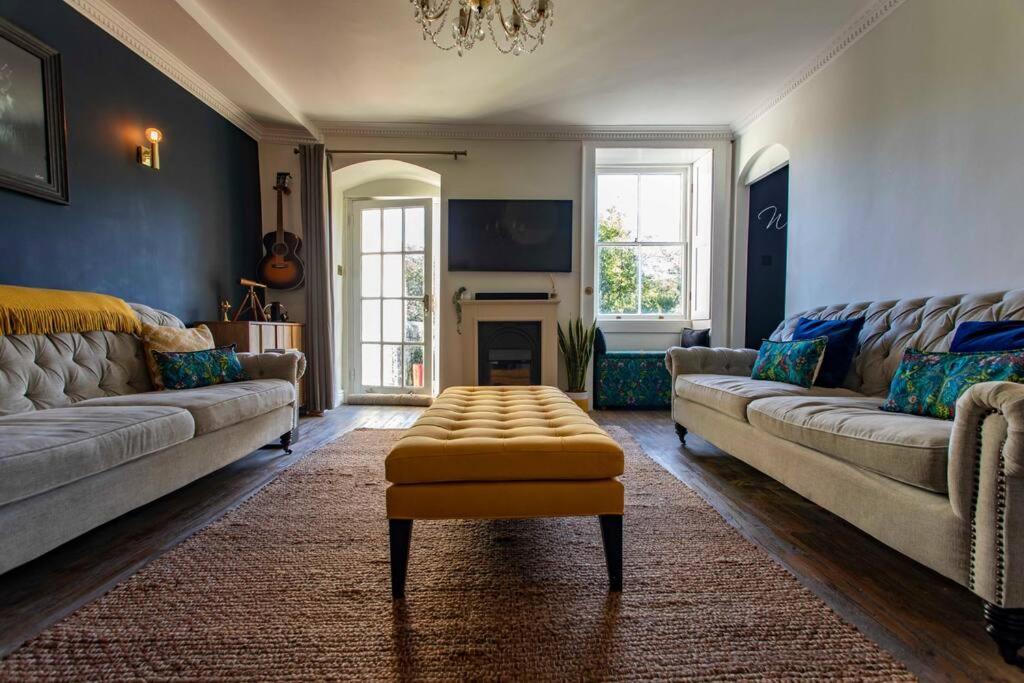 Georgian House Garden Apartment