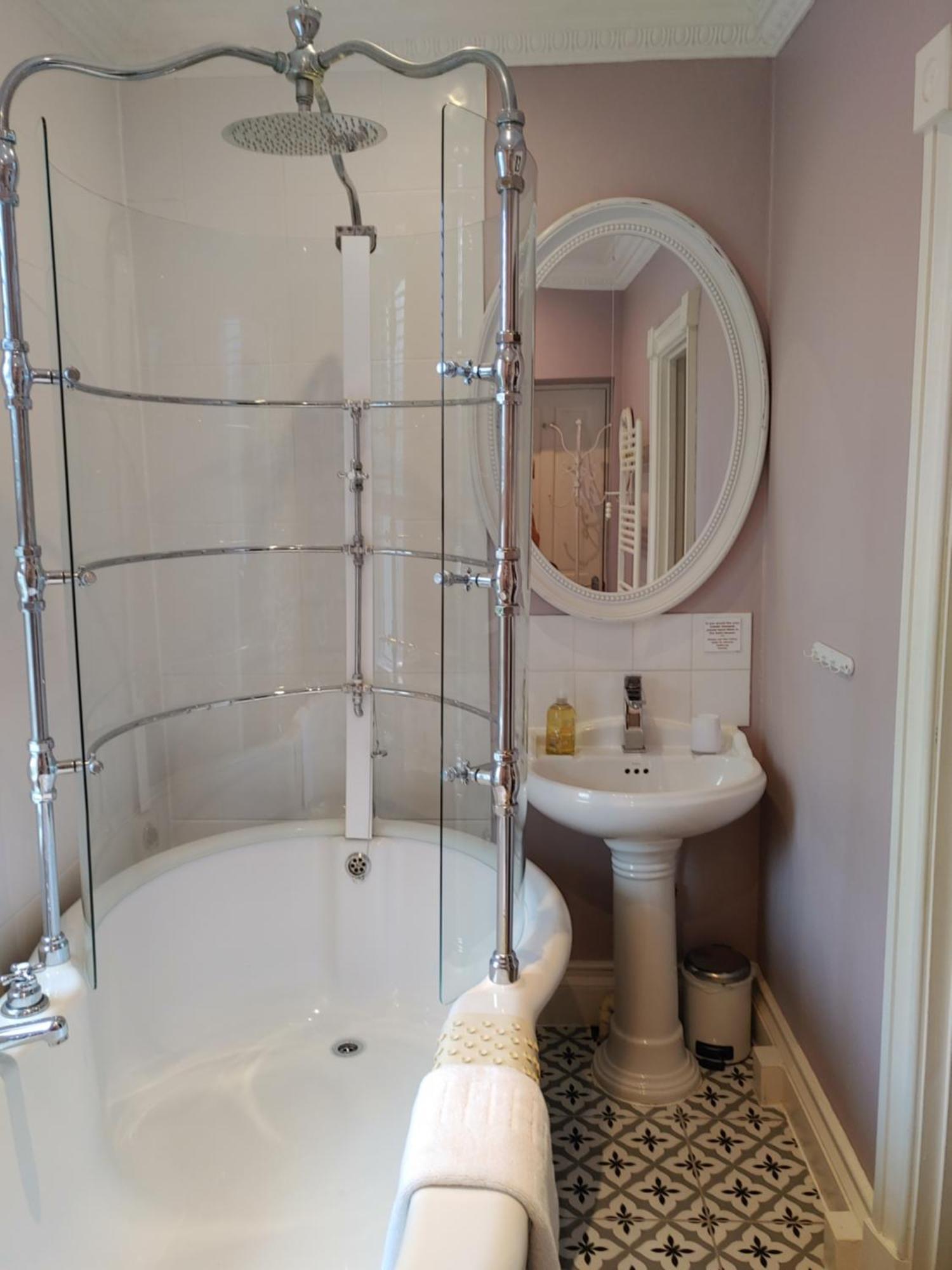Bed & Breakfast The House Boutique - In-room Breakfast - Free Parking Bath