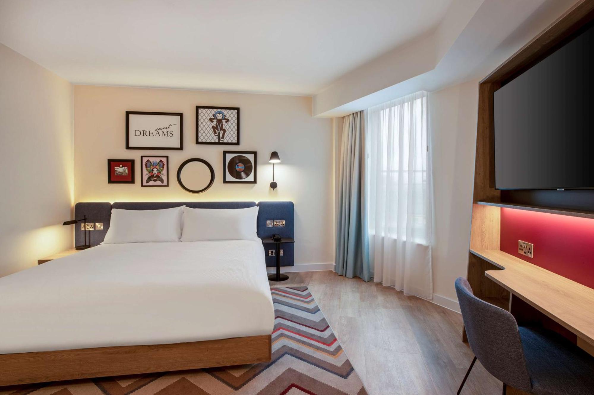 Hampton By Hilton Hotel