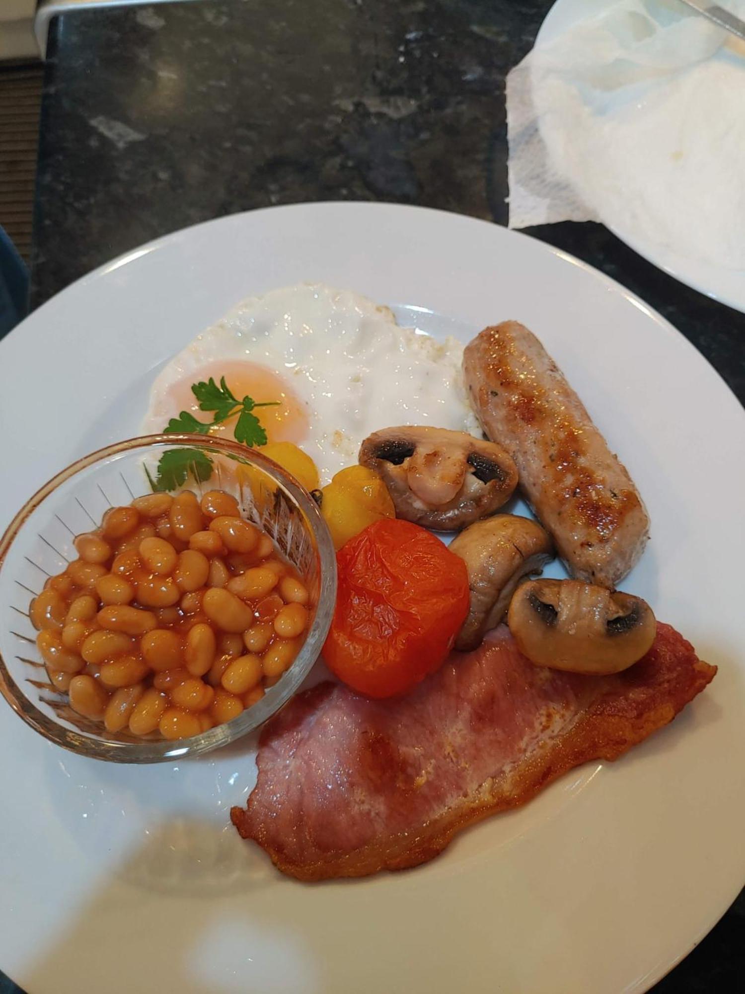 The House Boutique - In-room Breakfast - Free Parking