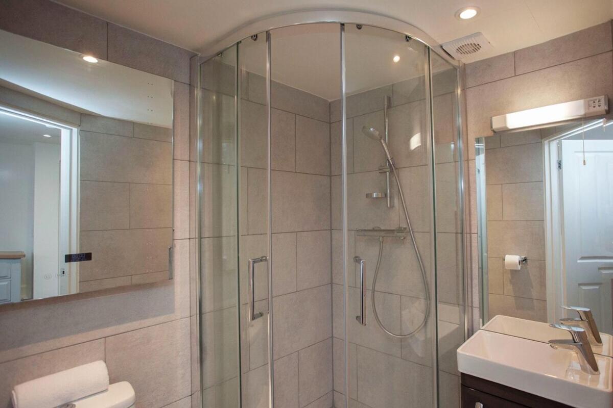 ※ Stunning, Townhouse, Centre *