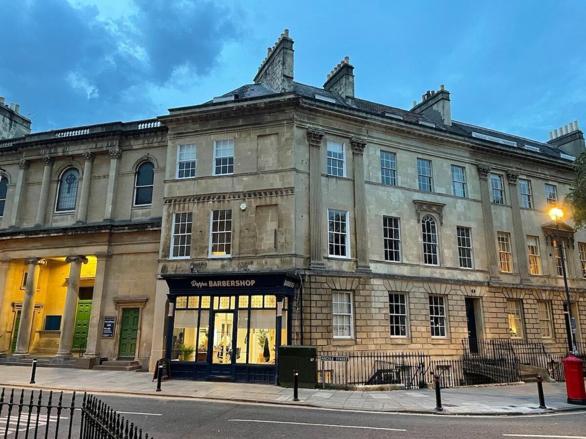 ※ Stunning, Townhouse, Centre *