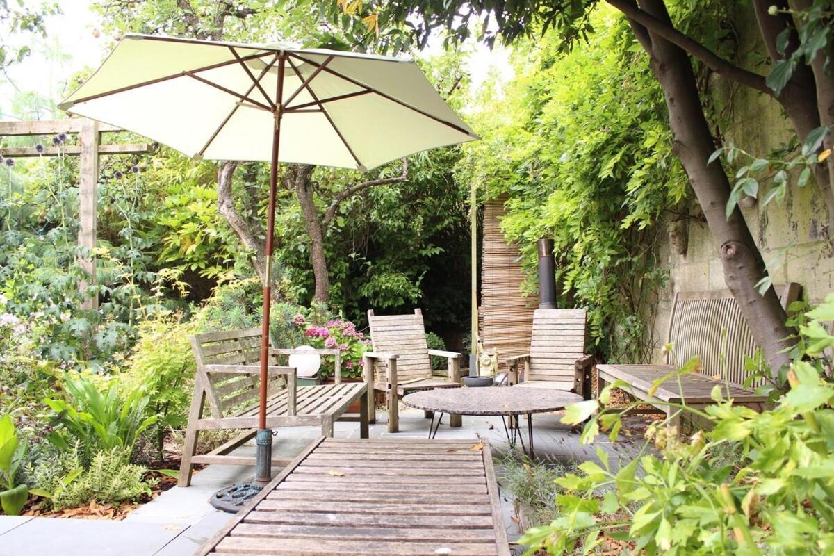 Holiday home ※ Relaxing Home- Parking & Gorgeous Gardens *