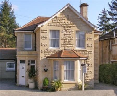 Chestnuts House Boutique Bath