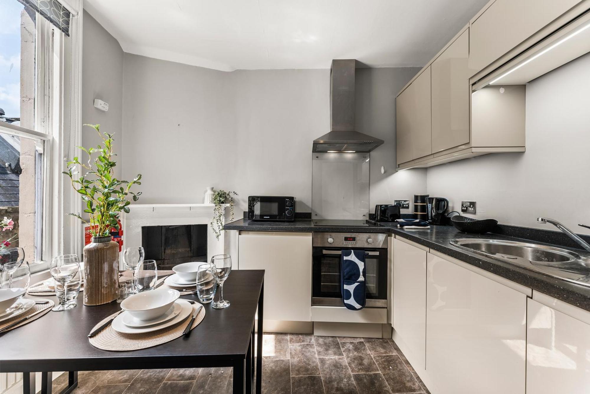 Boutique In Baths Location Apartment