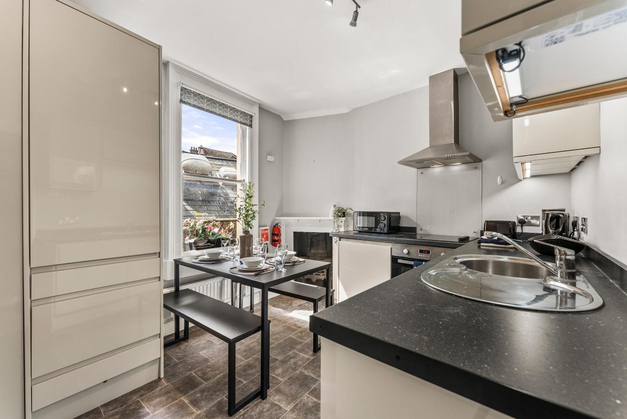 Boutique In Baths Location Apartment Bath