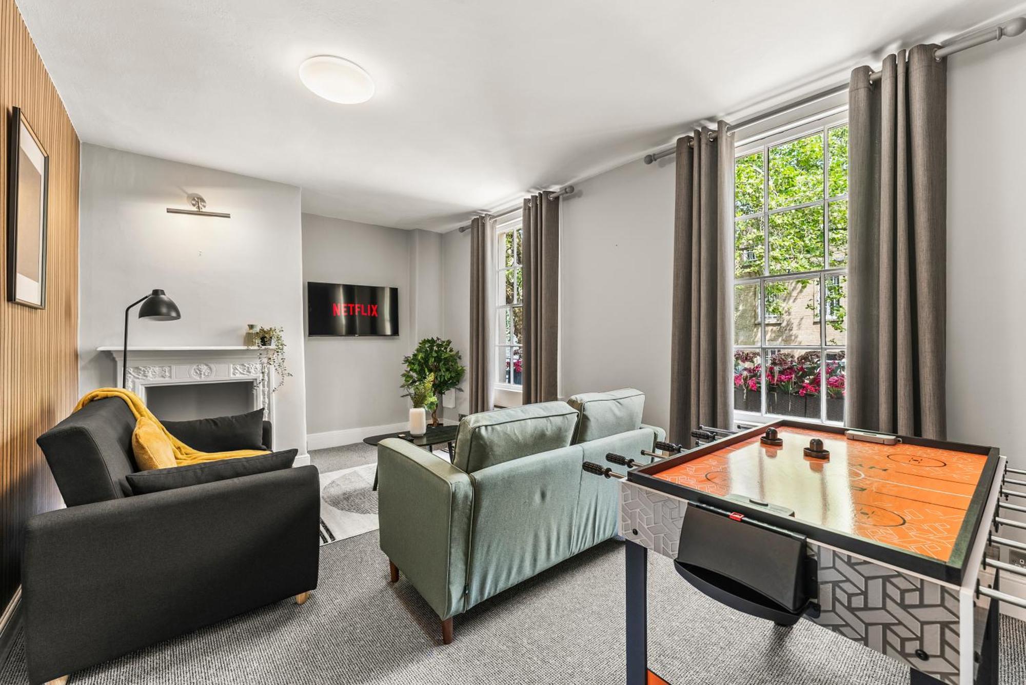 Boutique In Baths Location *