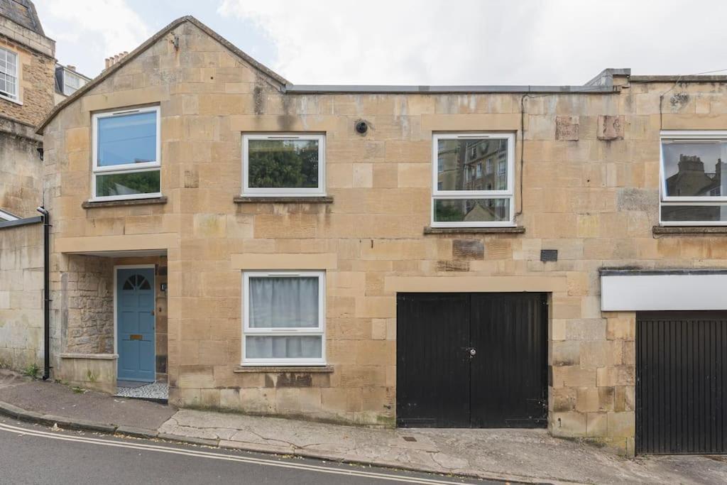 The Park Street Mews - With Parking