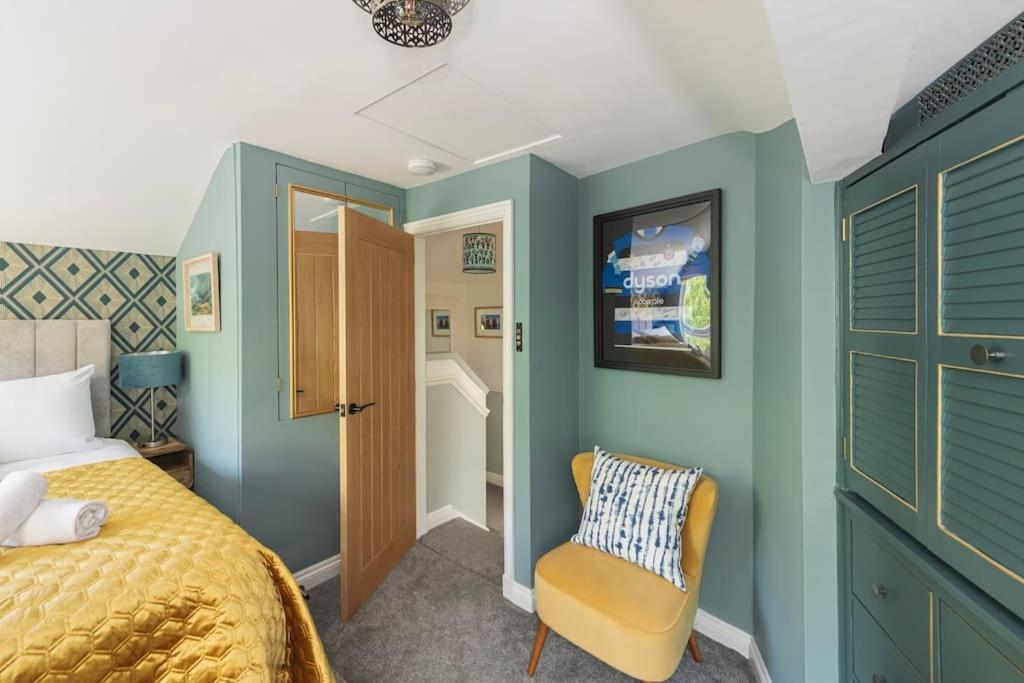 The Park Street Mews - With Parking * Bath
