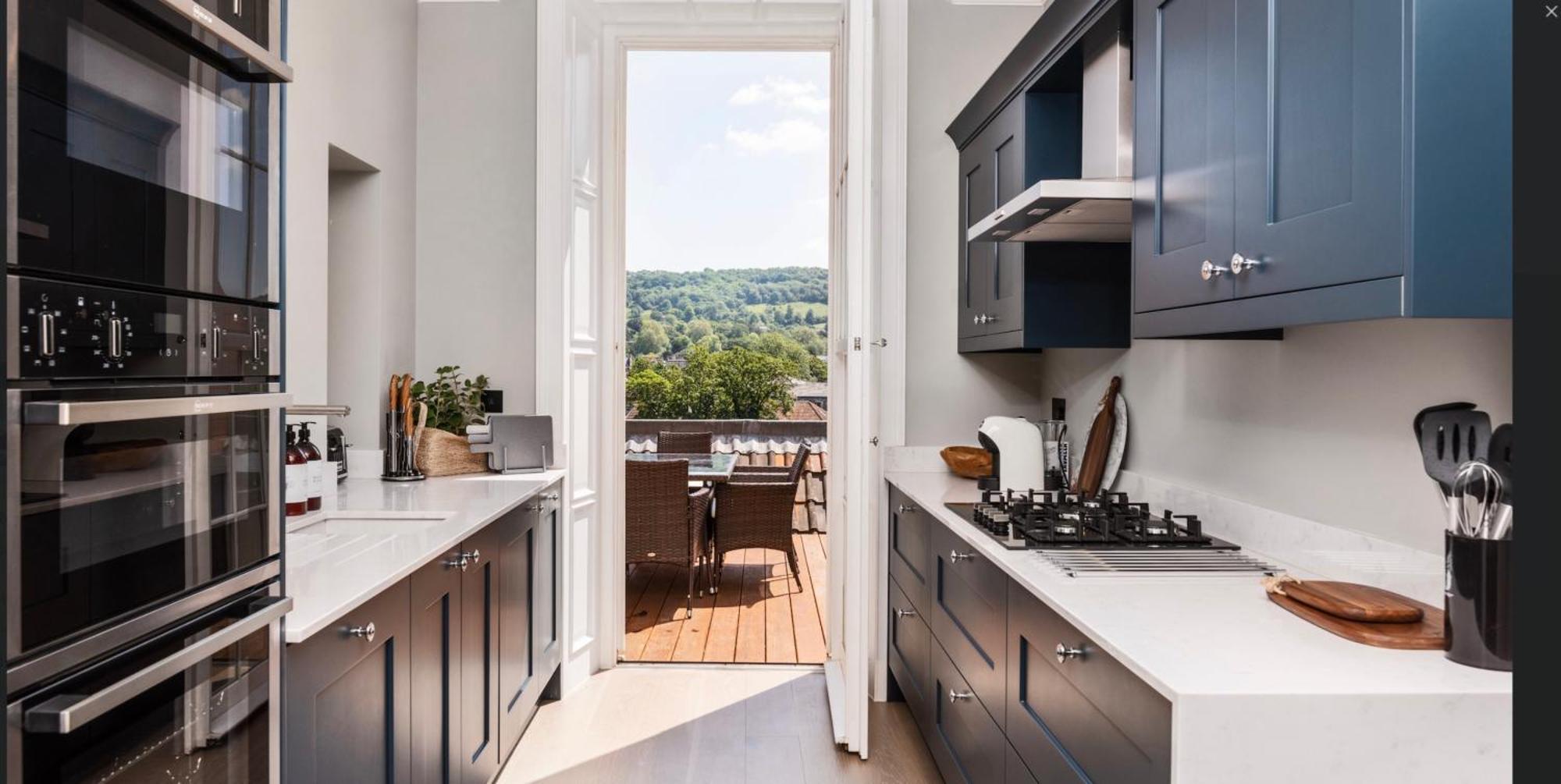 Vintner Townhouse Artisan Quarter Bath