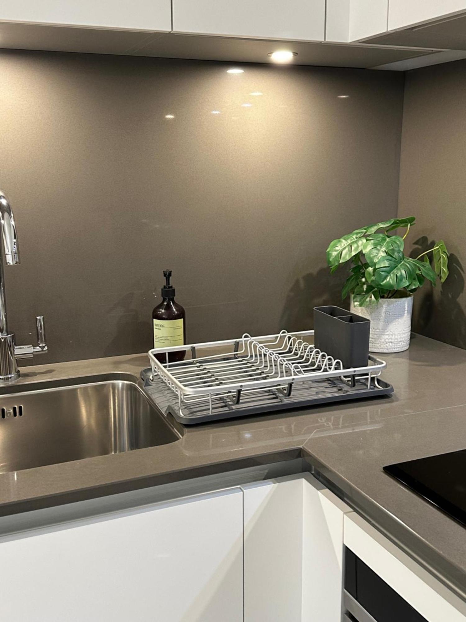 Apartment Contemporary Pied A Terre In The Heart Of Bath