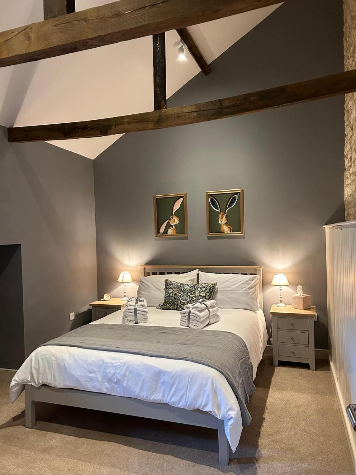 Holiday home Peipards Barn Bath
