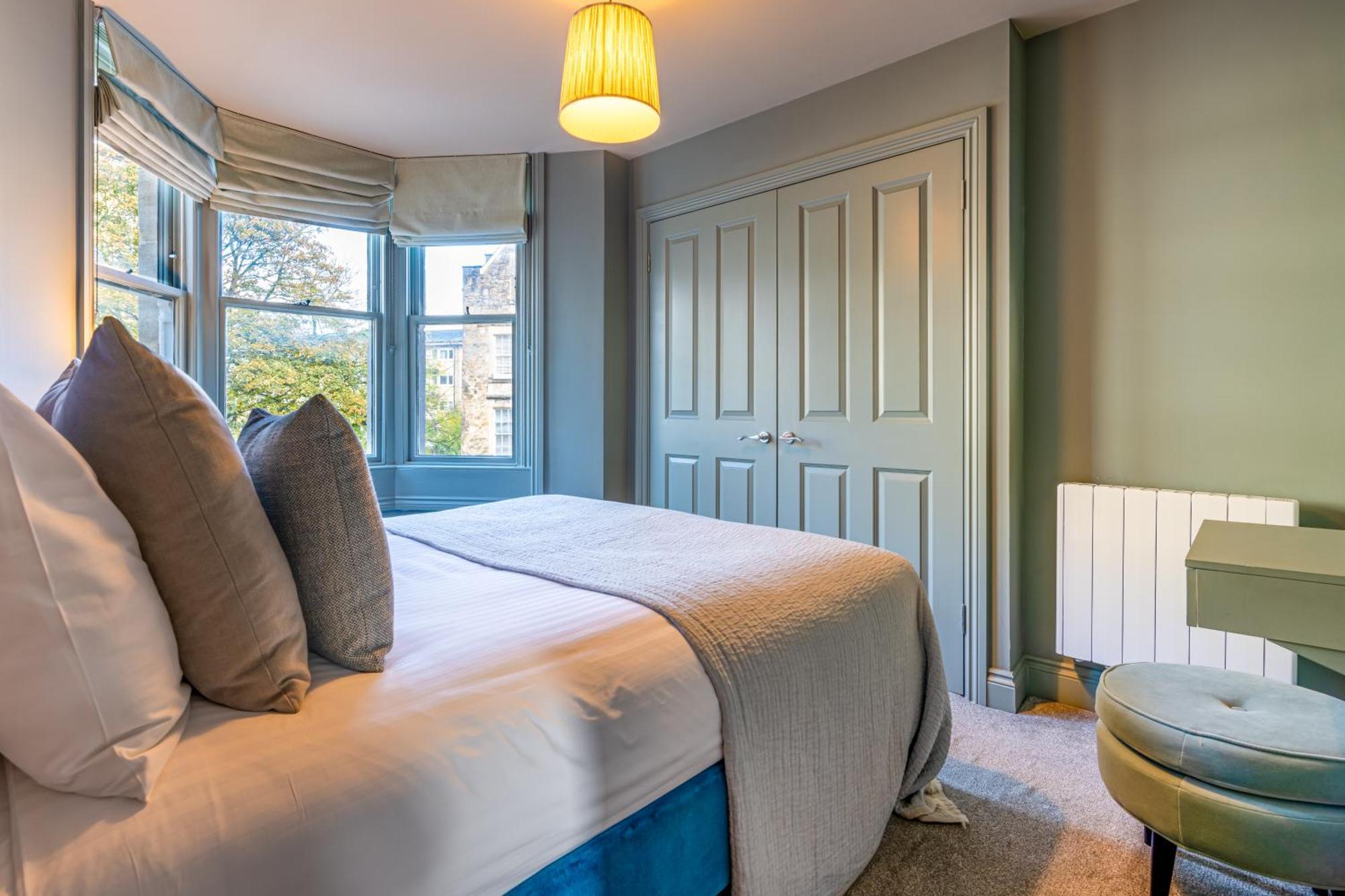 Silcox House Bath