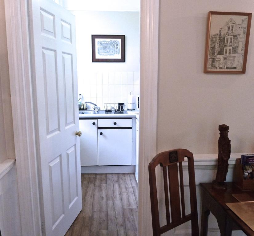 Abigail's Parlour Apartment Bath