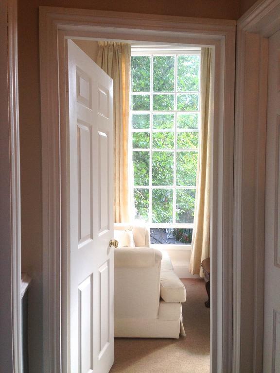 Abigail's Parlour Apartment