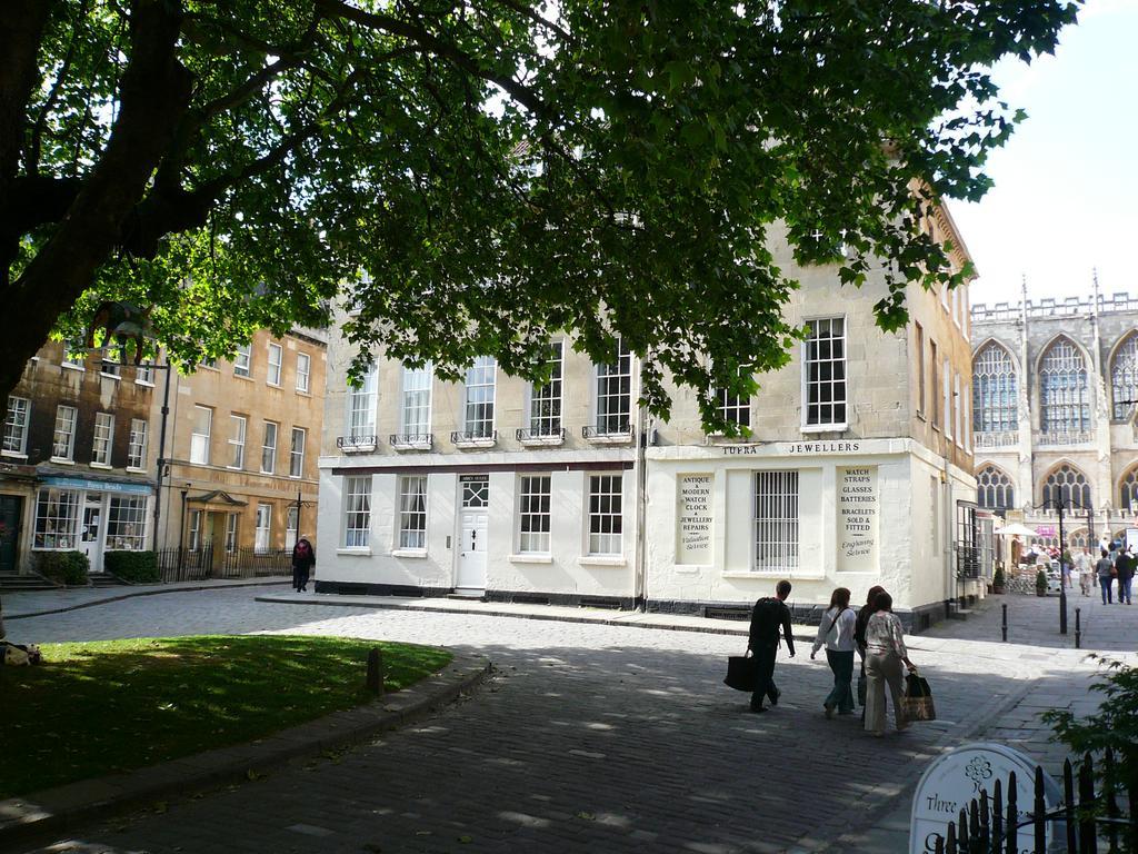 Abbey Green