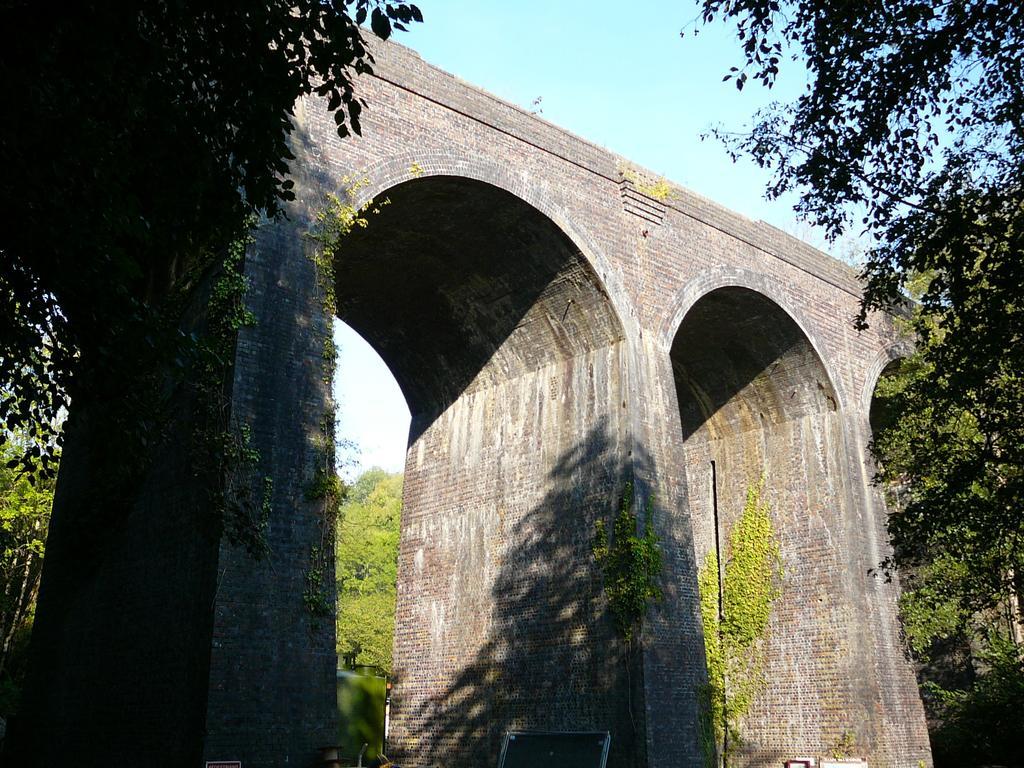 Tucking Mill View- Self Catering