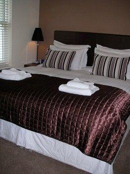 The House Boutique - In-room Breakfast - Free Parking Bed & Breakfast Bath