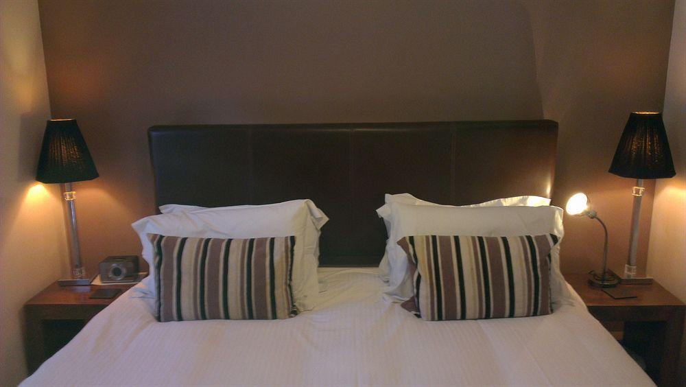The House Boutique - In-room Breakfast - Free Parking Bed & Breakfast