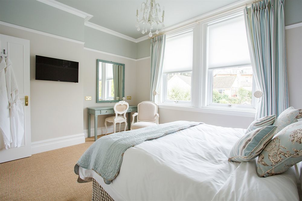 Grays Boutique 5*