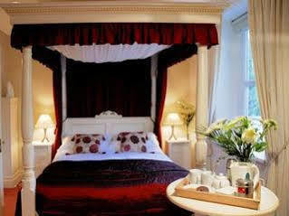 The House Boutique - In-room Breakfast - Free Parking Bed & Breakfast Bath
