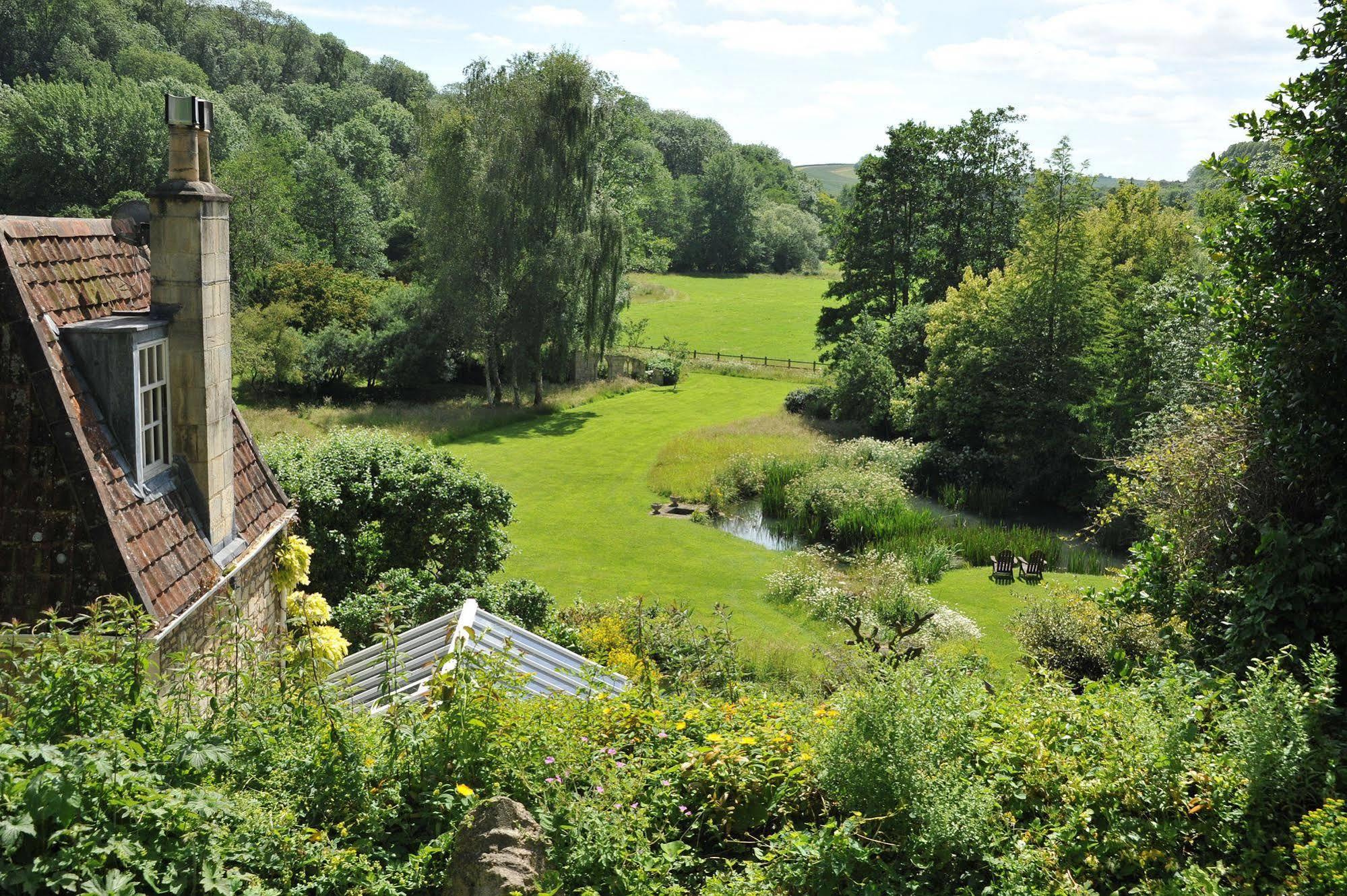 Tucking Mill View- Self Catering *