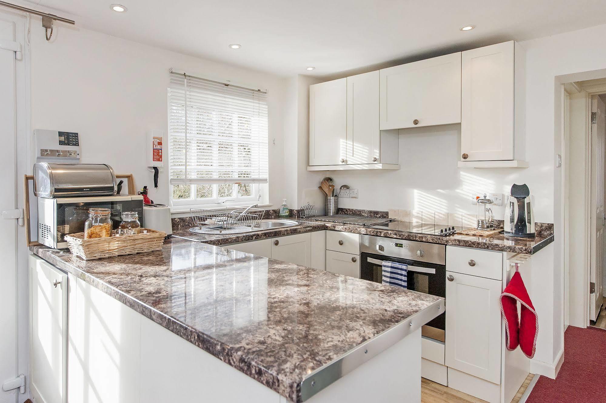Tucking Mill View- Self Catering Bath
