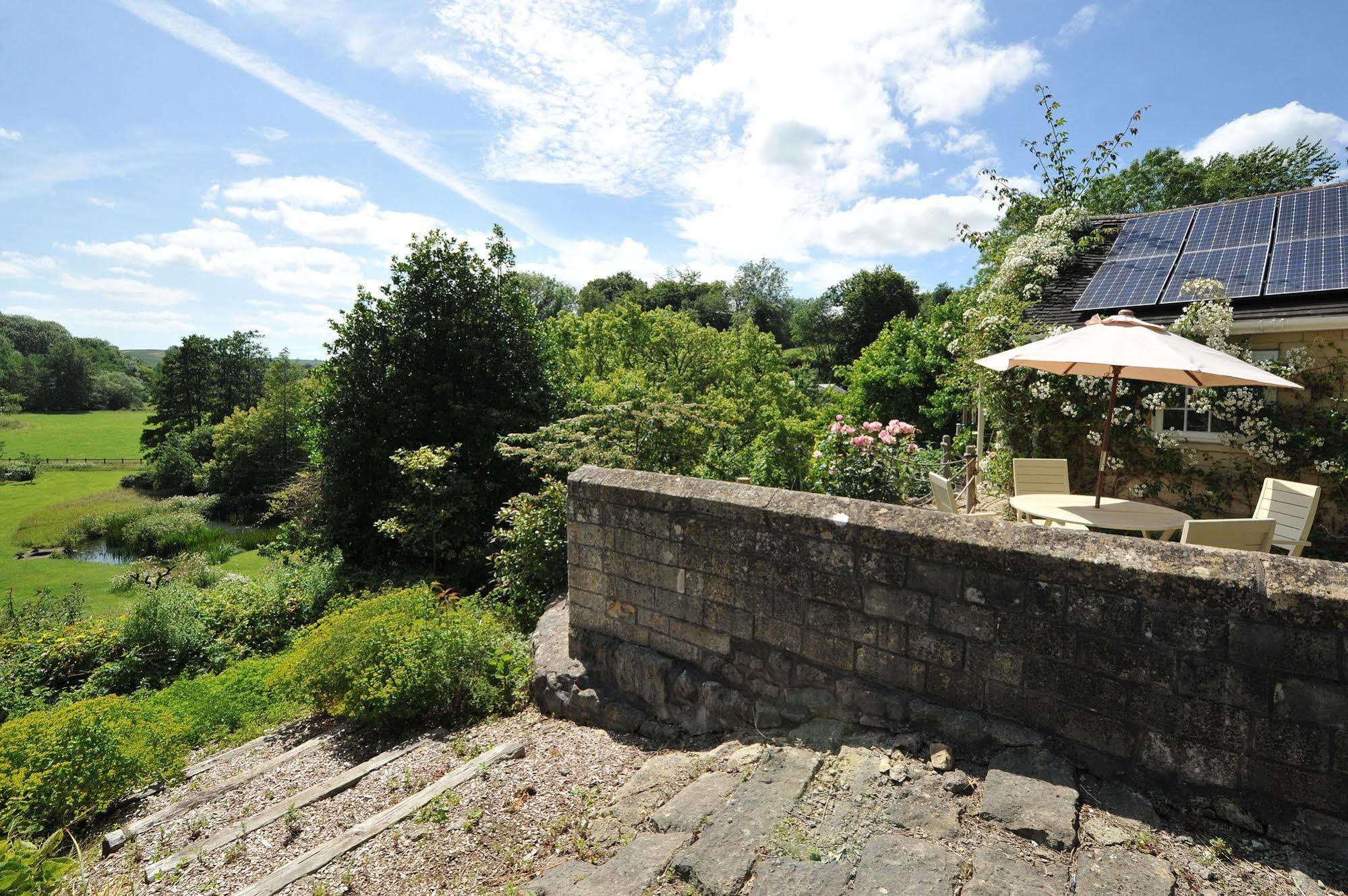 Tucking Mill View- Self Catering Bath